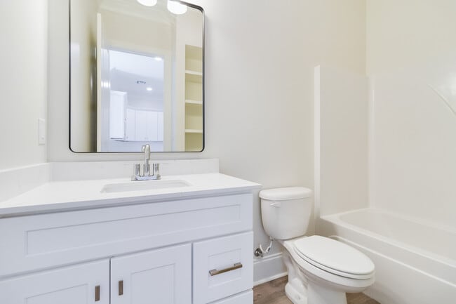 Building Photo - 108 Pilsbury Ln