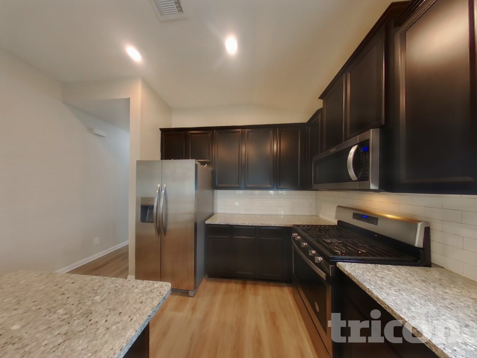 Building Photo - 13307 Badlands Bnd