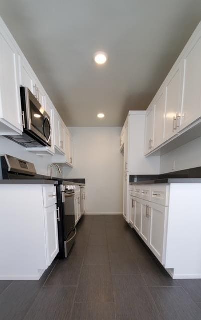 Interior Photo - 125 Cherry Ave