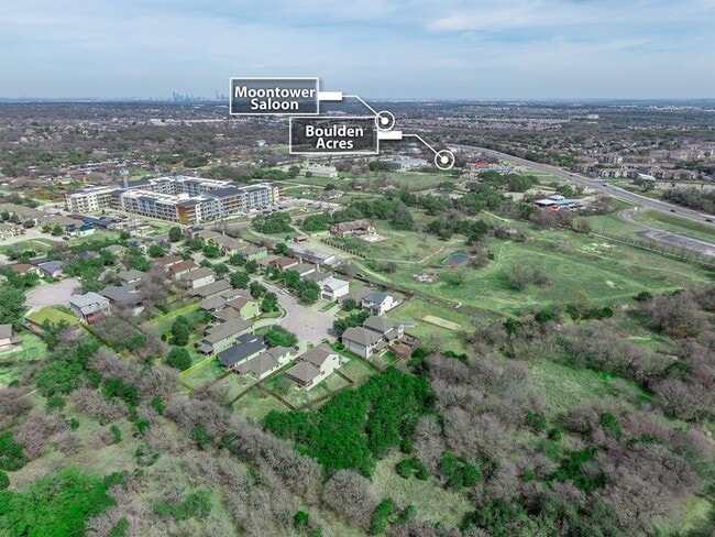 Building Photo - 10824 Dinah Dr