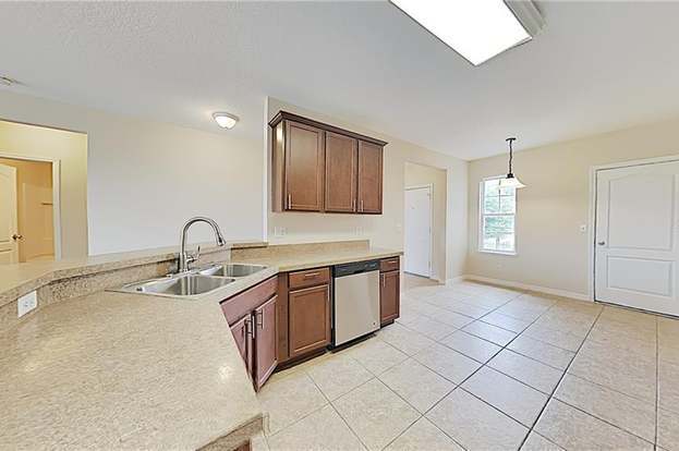 Building Photo - 1562 Tamarind Rd