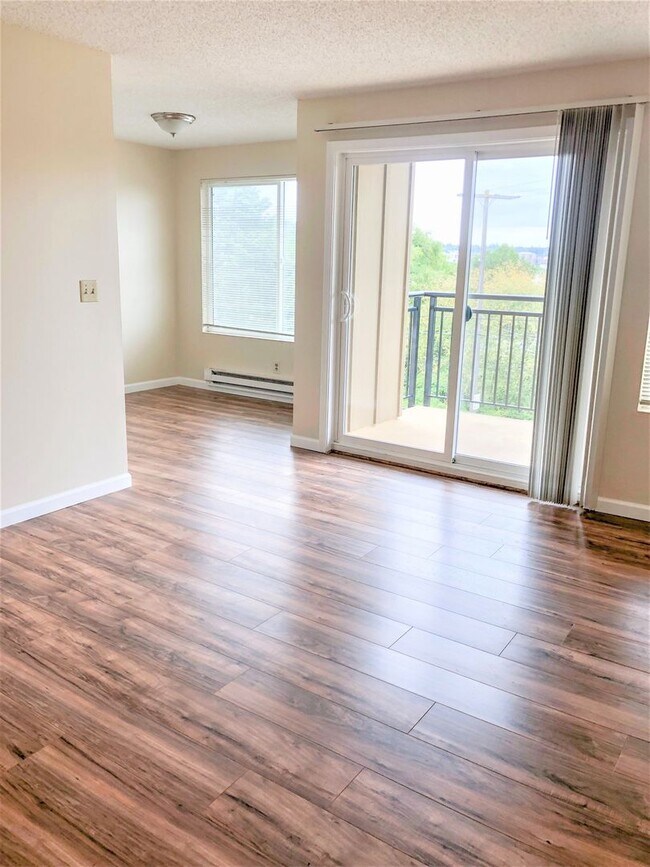 Building Photo - Gilmanor Apartments - 1BD/1BA Renovated Ap...