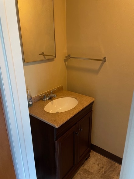 Building Photo - 6870 Reynolds Mill Rd