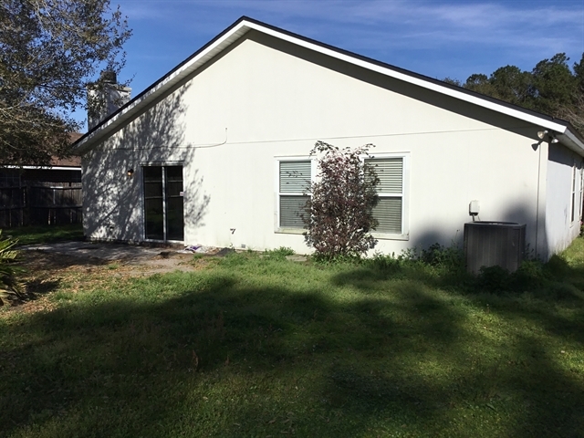 Building Photo - 2702 Fox Creek Dr E