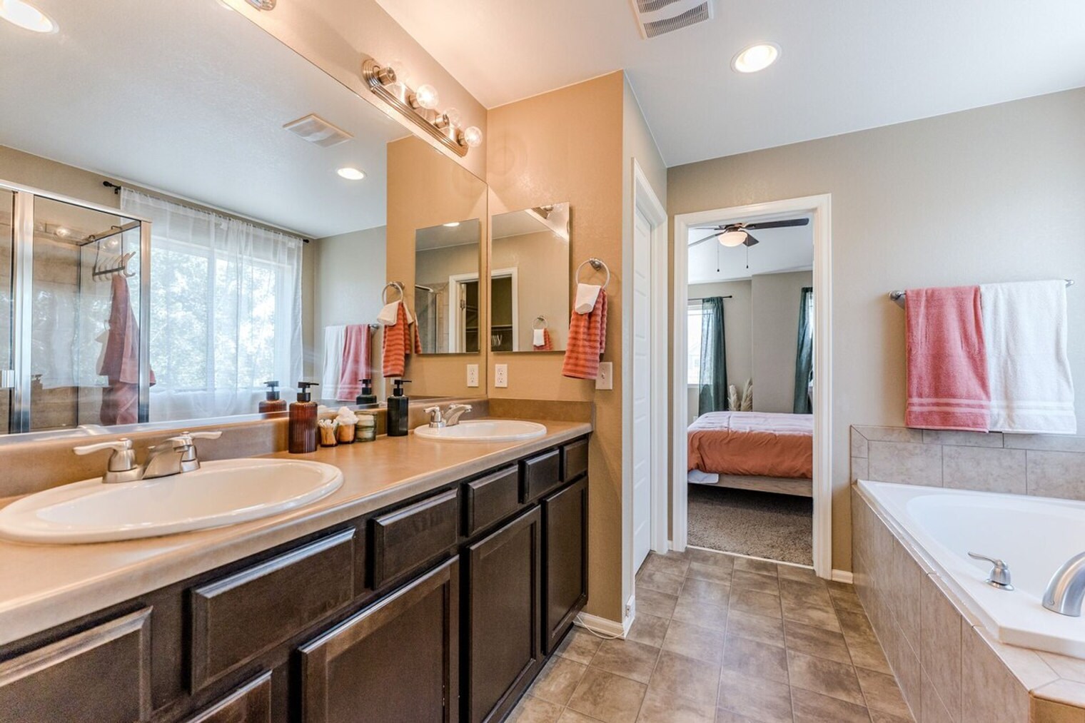 Building Photo - 5153 Chicory Cir