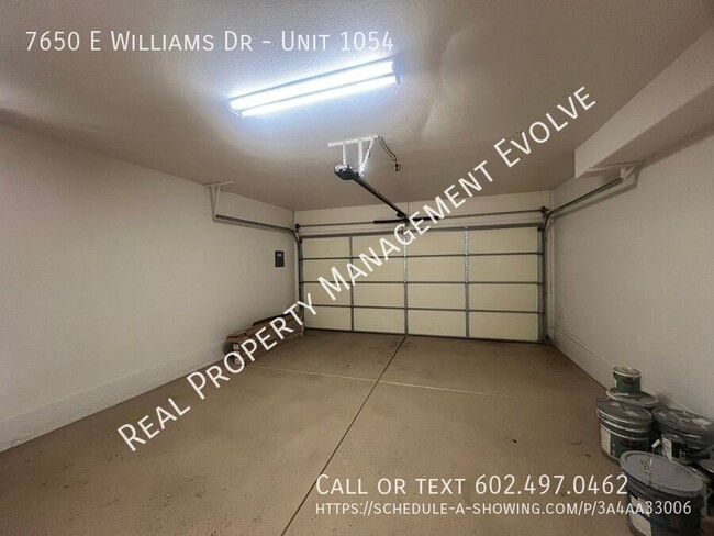 Building Photo - 7650 E Williams Dr