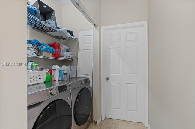 Building Photo - 396 NE 33rd Terrace