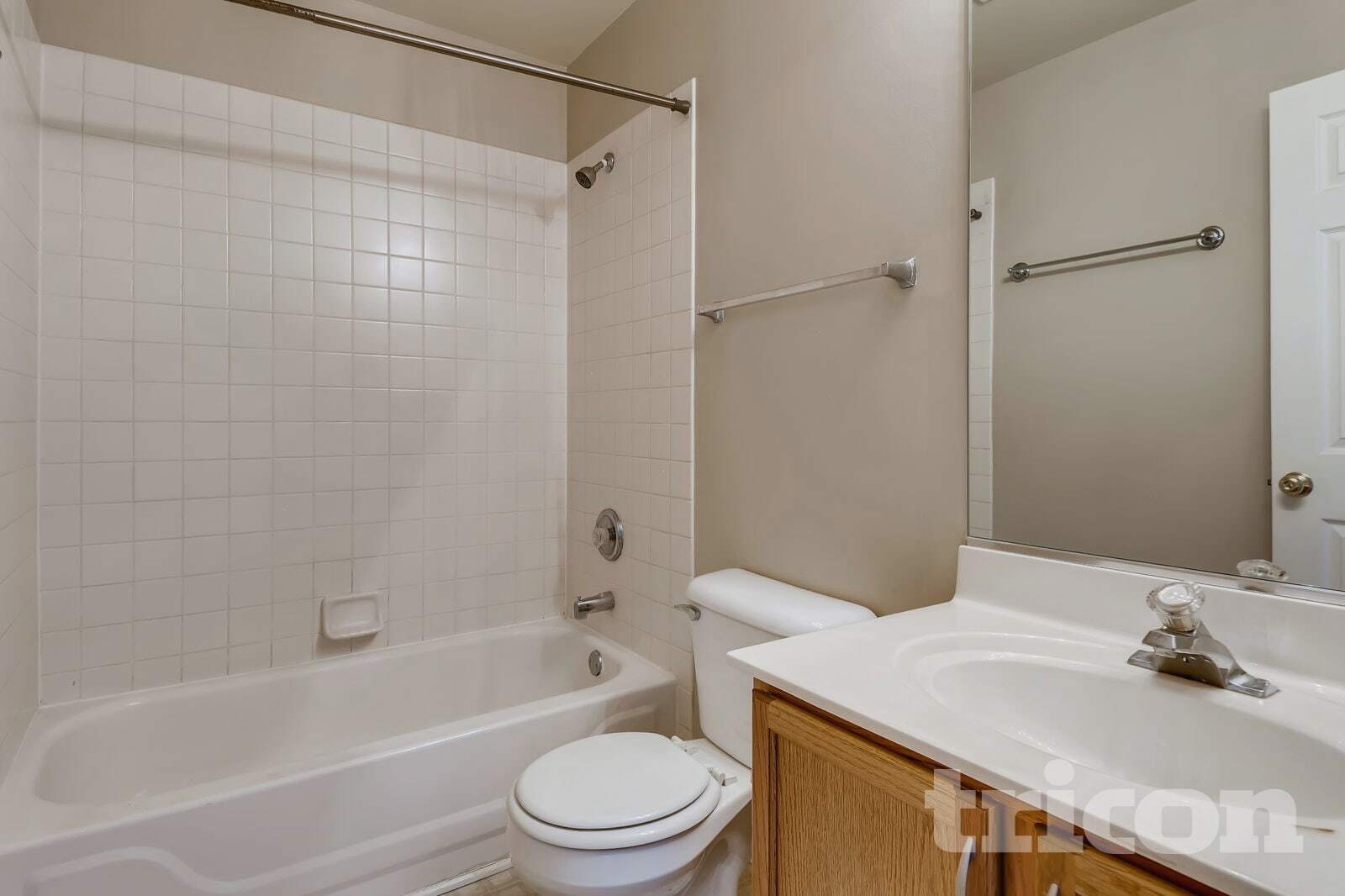 Building Photo - 4804 Lobelia Ct