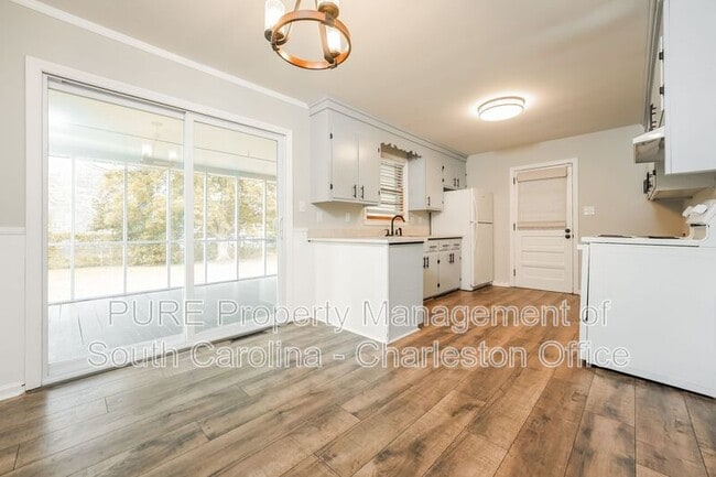 Building Photo - 4117 Olivia Dr
