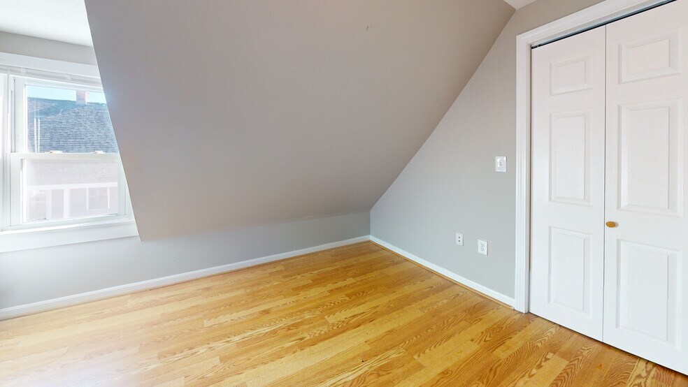 Building Photo - 50 Plymouth St