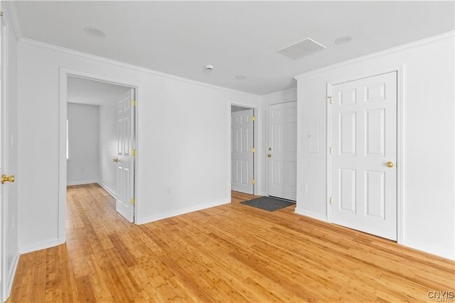 Building Photo - 238 Oriskany Blvd