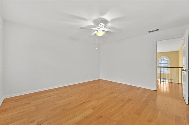 Building Photo - 1070 Admiral Crossing