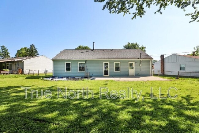 Building Photo - 601 Daventry Ln