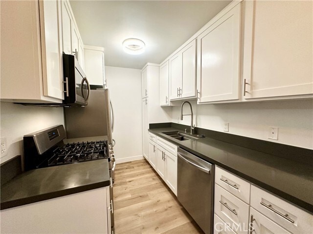 Building Photo - 301 Ashland Ave