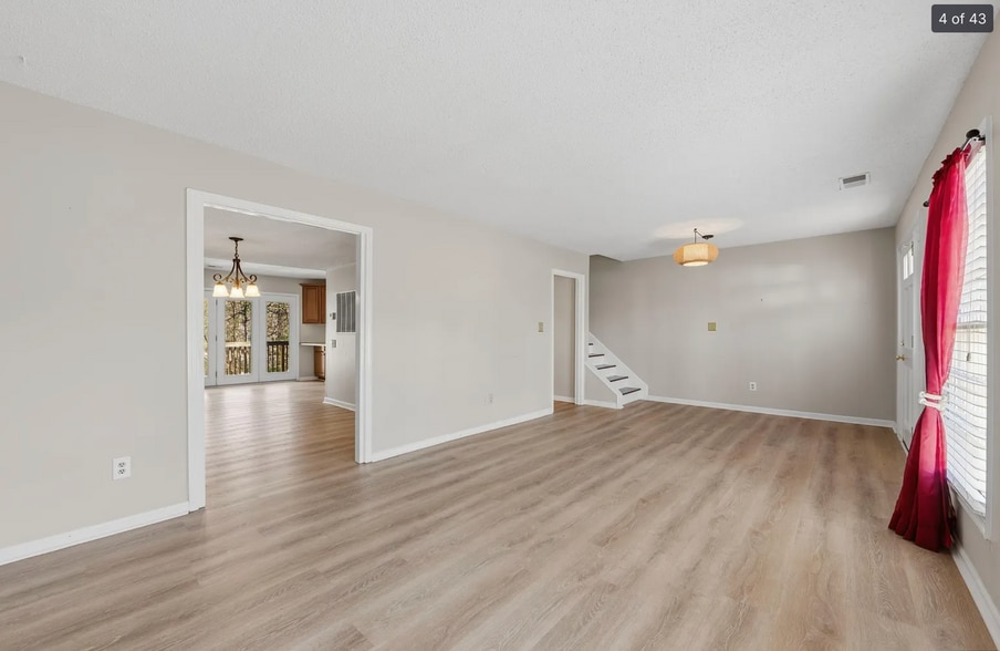 Building Photo - 753 Cahaba Manor Trl