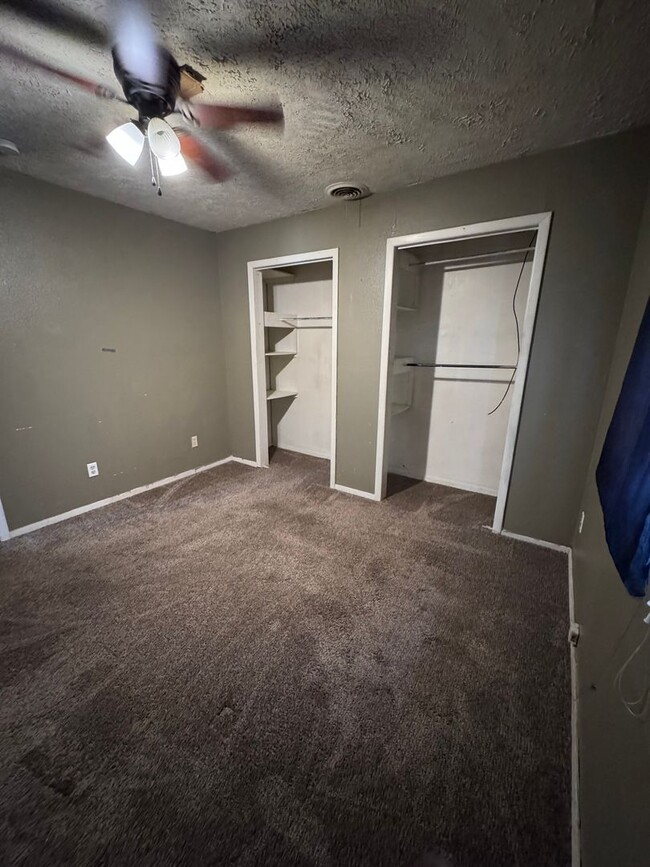 Building Photo - Quaint 2 bed 1 bath