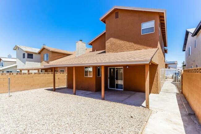 Building Photo - 1635 Keena Dr