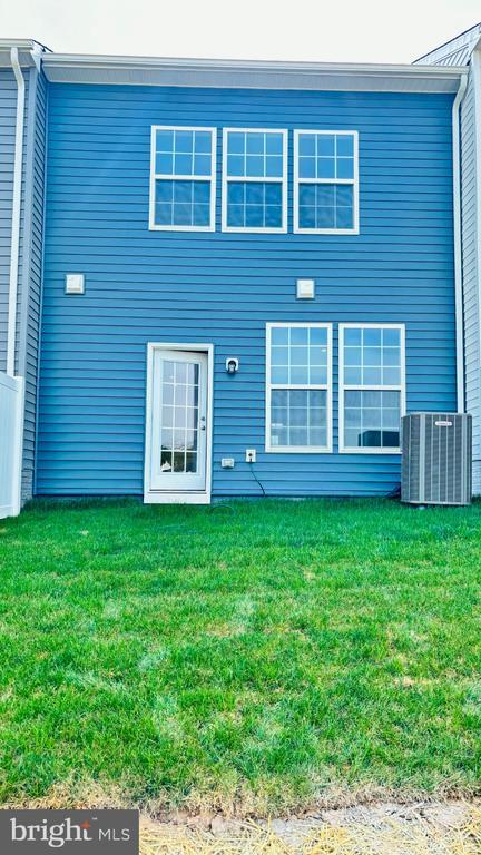 Building Photo - 620 Tracy Wy