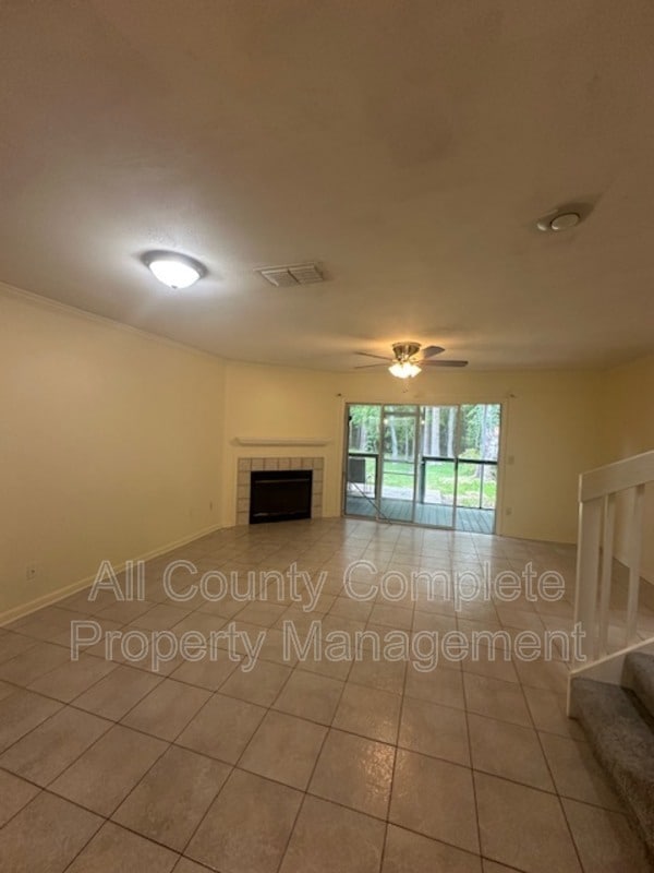 Building Photo - 8550 Sturbridge Cir W