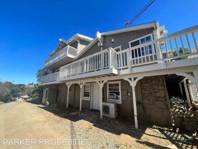 Building Photo - 3 br, 3 bath House - 1937 Lilac Ln