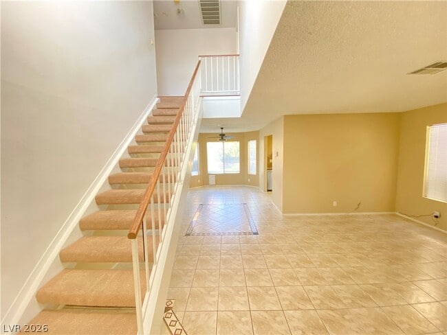 Building Photo - 8632 W Catalonia Dr