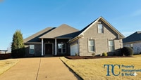 Building Photo - Walnut Trace Subdivision