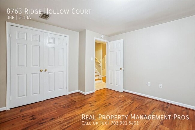 Building Photo - 8763 Ridge Hollow Ct