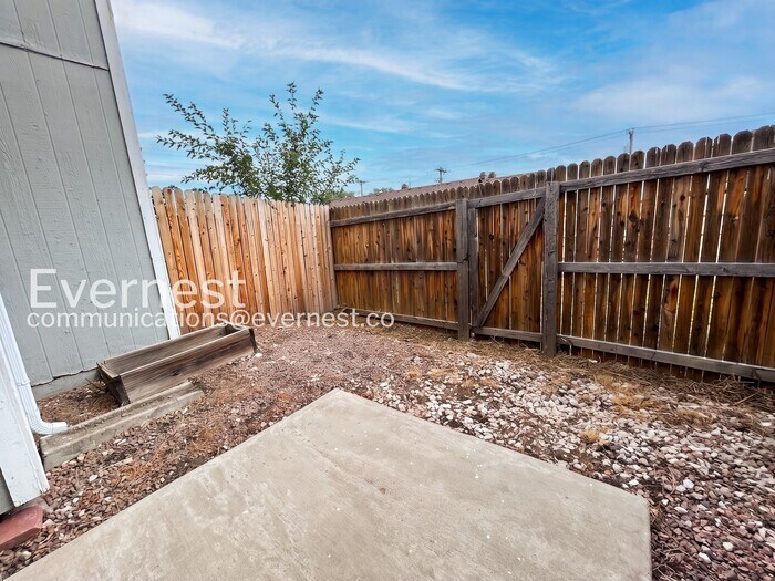 Building Photo - 4012 Muse Way