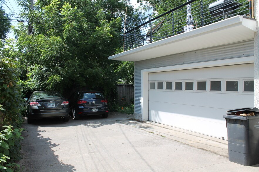 Building Photo - 3810 Lyndale Ave S