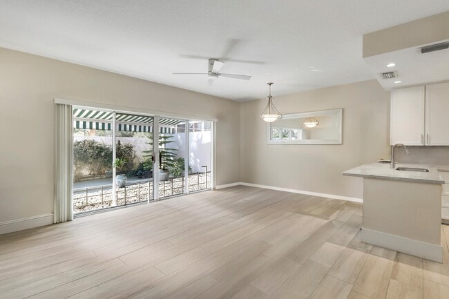 Building Photo - 6 Oakleaf Ct