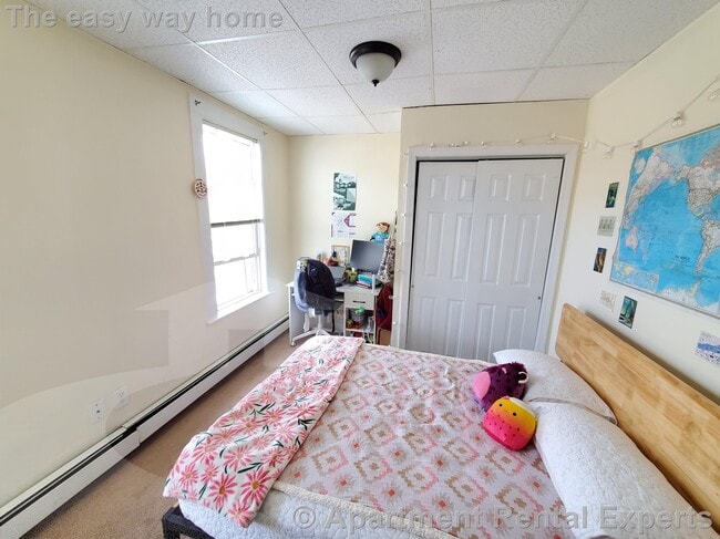 Building Photo - 58 Medford St