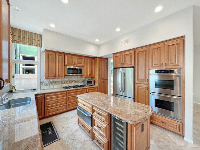 Building Photo - 9761 Claiborne Square