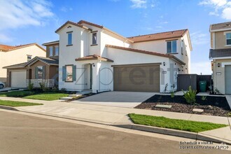 Building Photo - 6616 Kaweah Ln