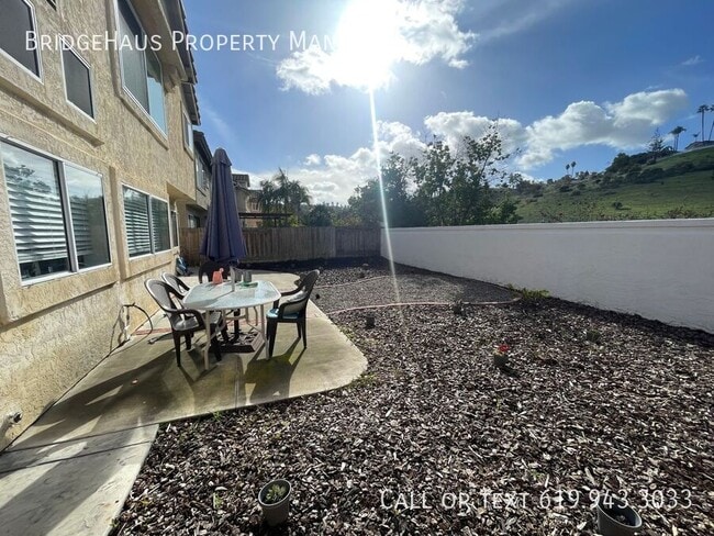 Building Photo - 965 Tempera Ct