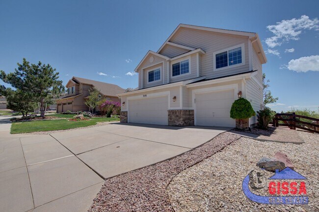 Building Photo - 705 Witchhazel Ct