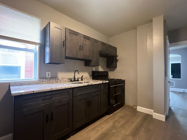 Building Photo - Beautifully remodeled 3 bedroom rental in Easton