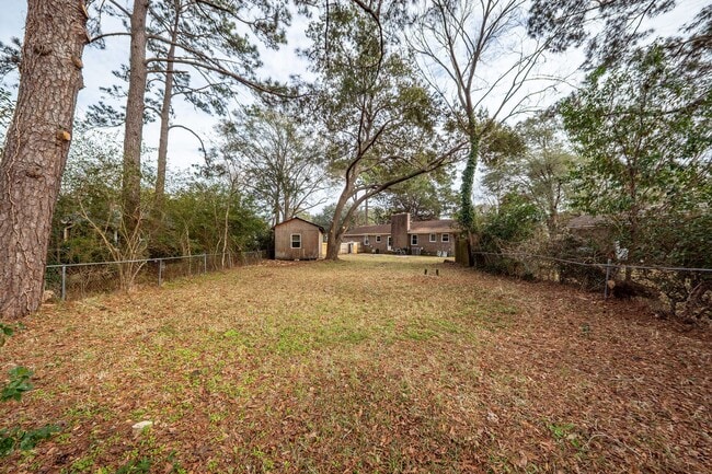 Building Photo - 4 Bedroom, 2.5 Bathroom Home on James Island