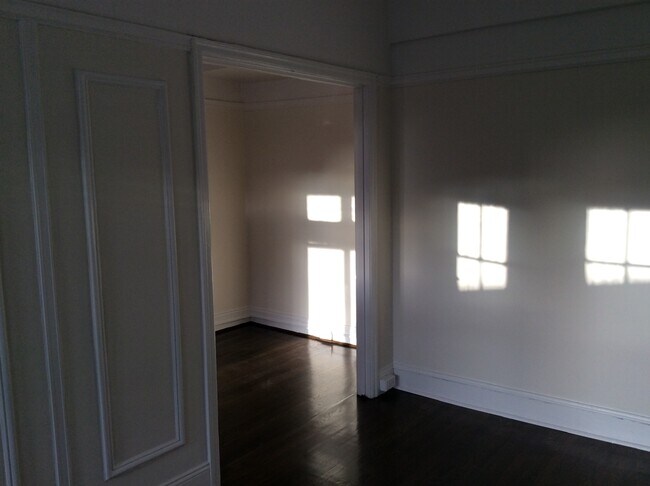 Building Photo - 3600 20th St