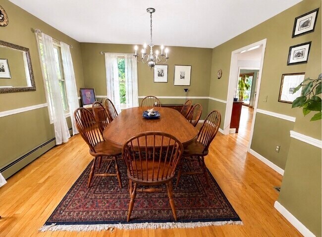 Building Photo - 31 Woodside Cir