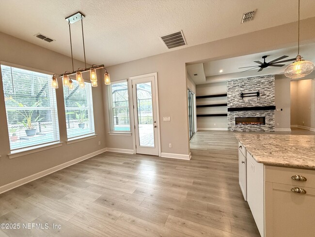 Building Photo - 505 Windwalker Dr