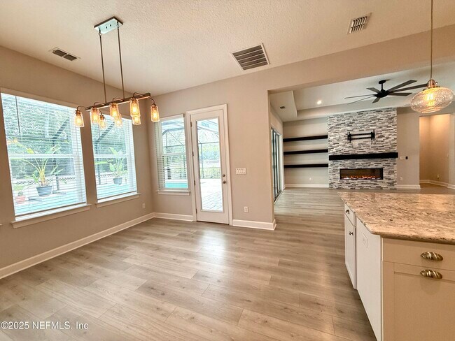 Building Photo - 505 Windwalker Dr
