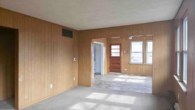 Building Photo - 2512 S Michael Ct