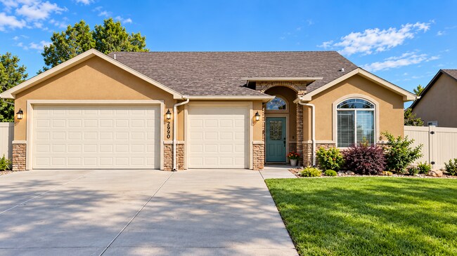Building Photo - 2990 Lurvey Ln
