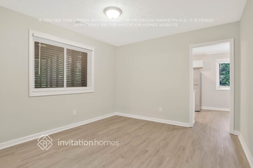 Building Photo - 4777 McKee Ct SW