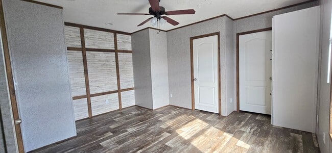 Building Photo - 69 Benedict Dr