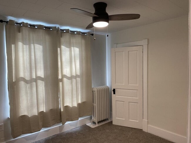 Building Photo - 210 Logan Blvd