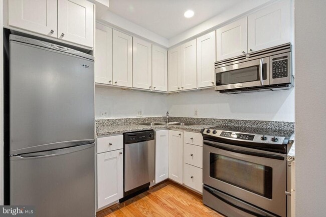 Building Photo - 1314 Massachusetts Ave NW
