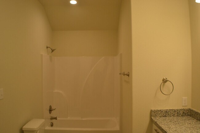 Building Photo - House for Lease in Sherman