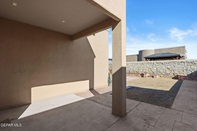 Building Photo - 14365 Jonathan K. Molina Ct