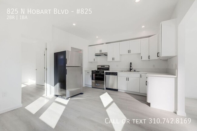 Building Photo - Charming Fully Remodeled 2-Bedroom Apartme...